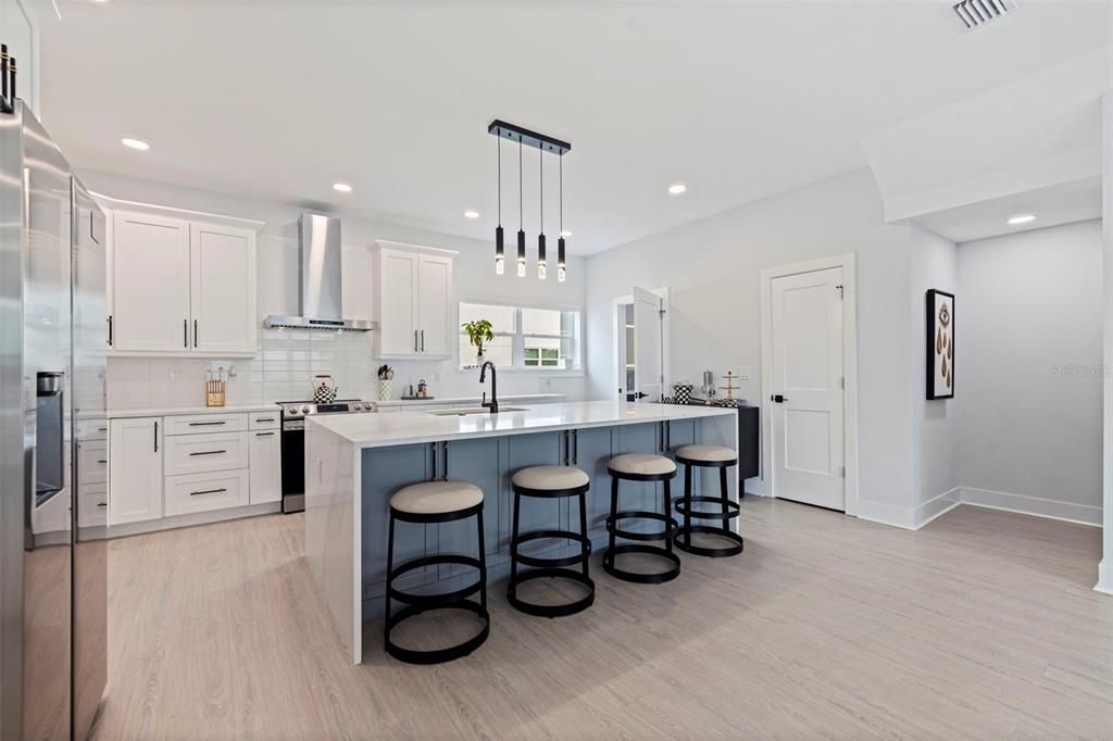 For Sale: $689,000 (4 beds, 3 baths, 2038 Square Feet)