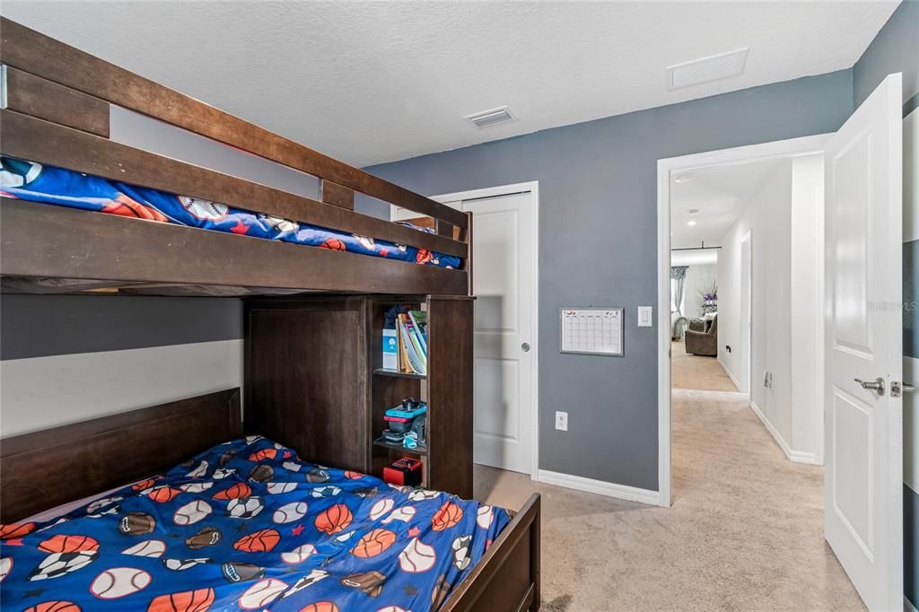 En Venta: $499,990 (5 camas, 3 baños, 2980 Pies cuadrados)