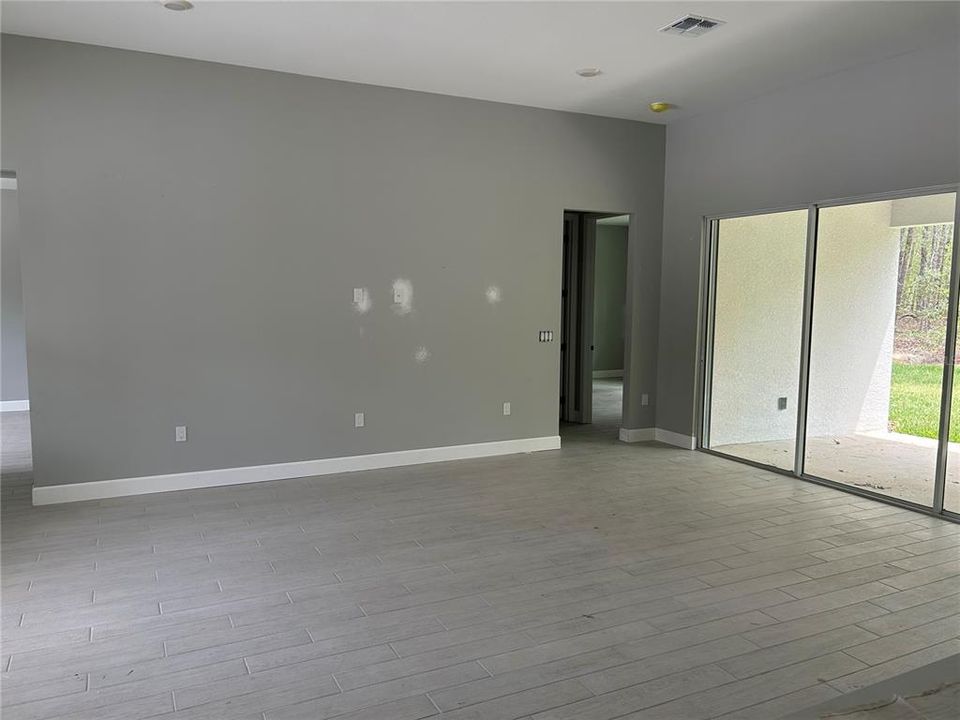 En Venta: $458,900 (4 camas, 2 baños, 2265 Pies cuadrados)