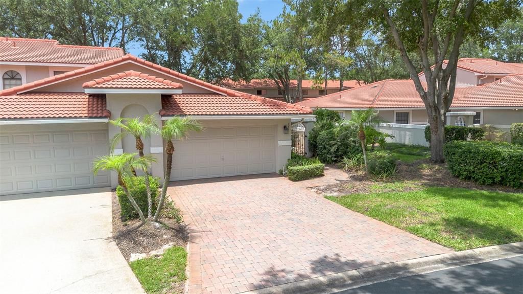 For Sale: $500,000 (3 beds, 2 baths, 1758 Square Feet)