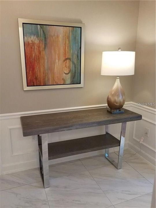 For Rent: $2,250 (1 beds, 1 baths, 595 Square Feet)