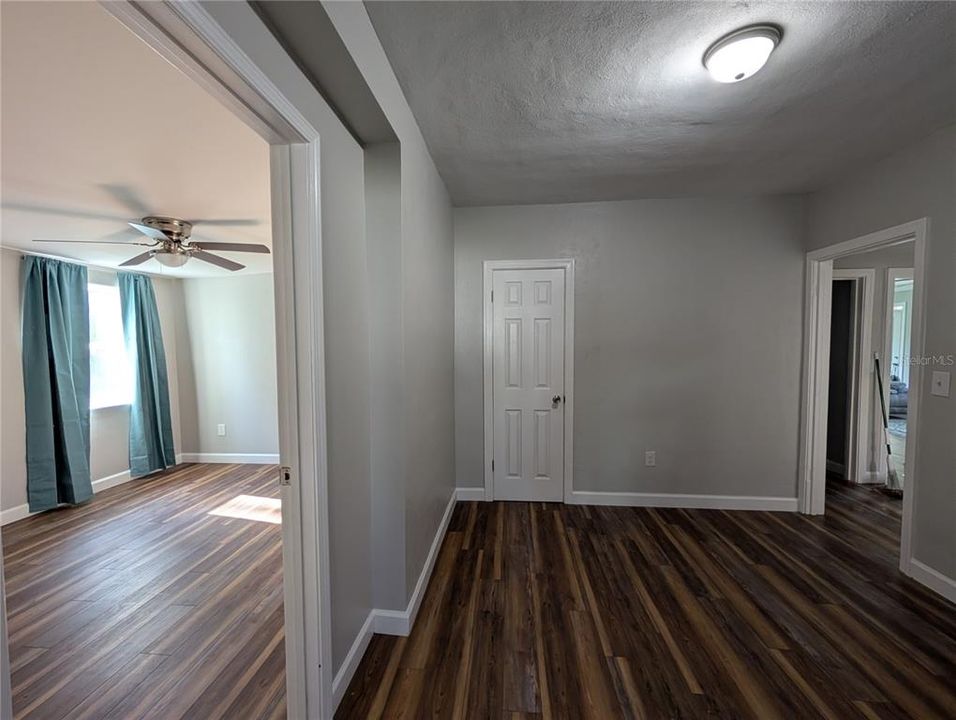 For Sale: $299,000 (3 beds, 2 baths, 3068 Square Feet)