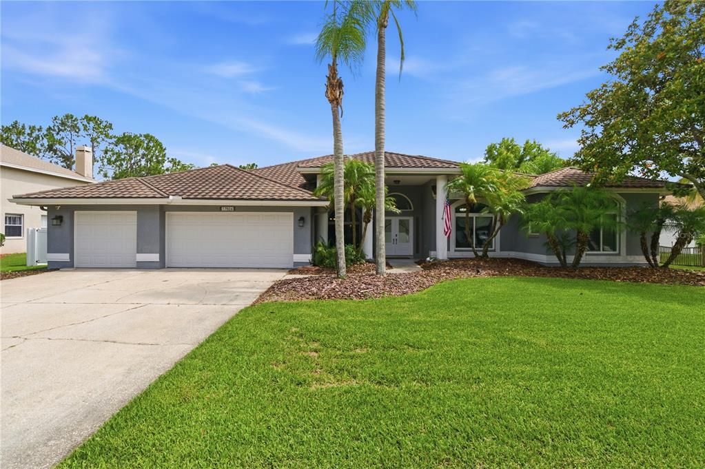 For Sale: $1,100,000 (5 beds, 3 baths, 3503 Square Feet)