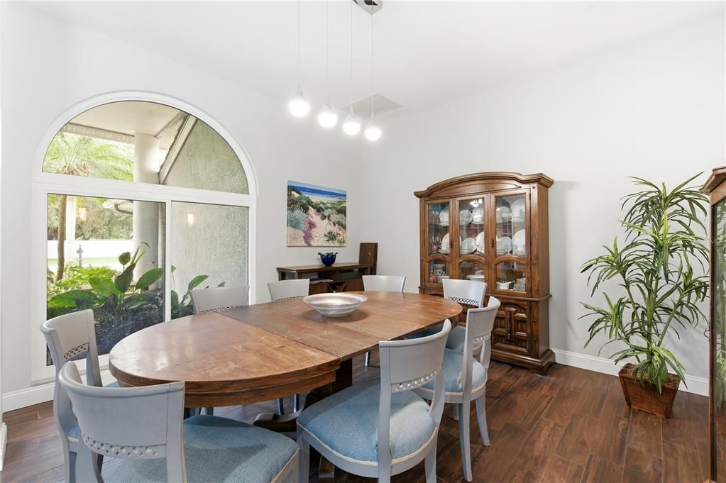 For Sale: $1,100,000 (5 beds, 3 baths, 3503 Square Feet)
