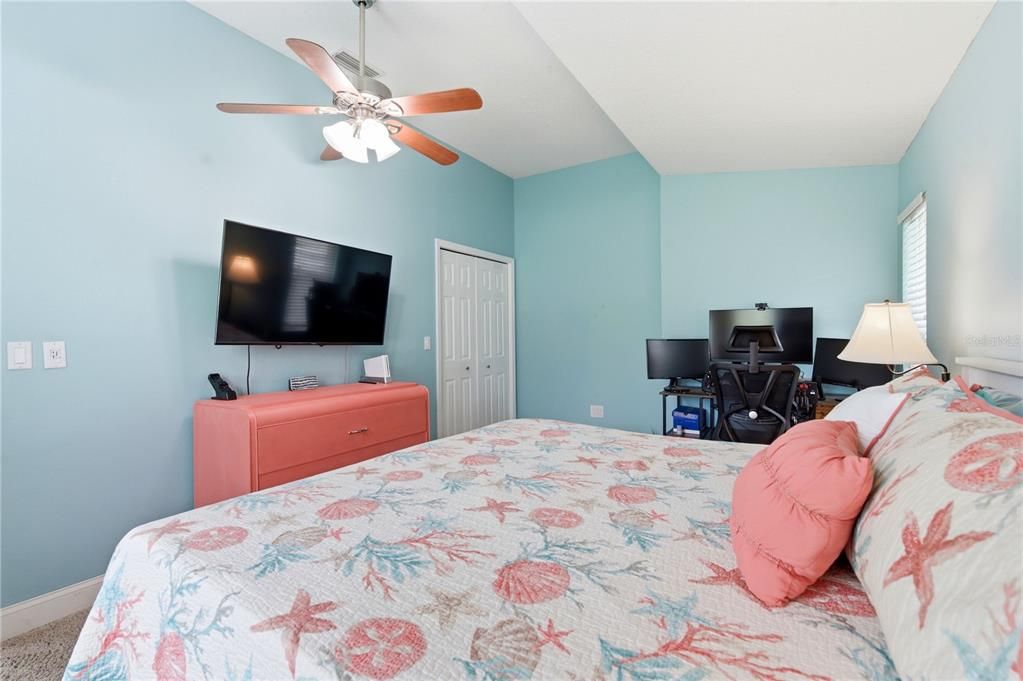 For Sale: $1,100,000 (5 beds, 3 baths, 3503 Square Feet)