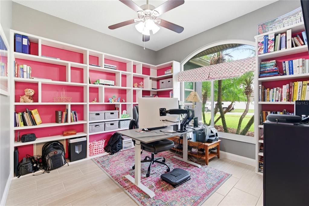 For Sale: $1,100,000 (5 beds, 3 baths, 3503 Square Feet)