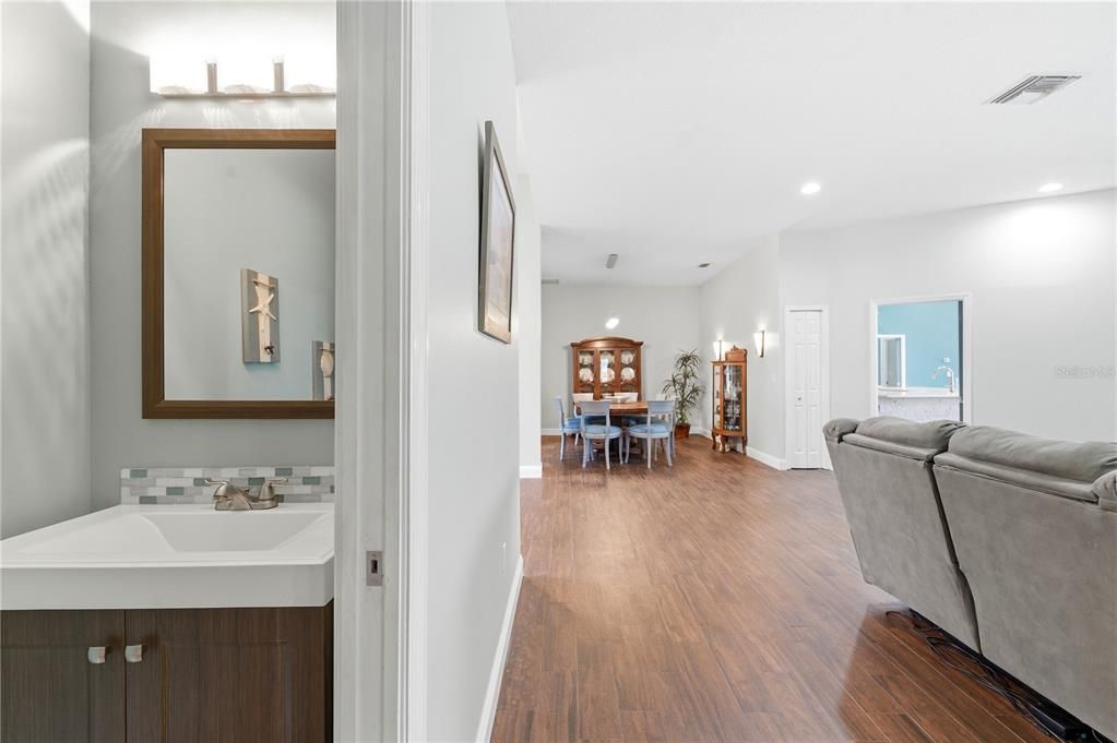 For Sale: $1,100,000 (5 beds, 3 baths, 3503 Square Feet)