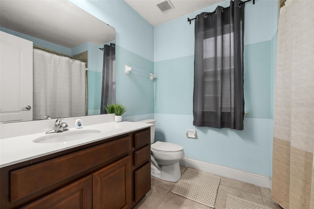 For Sale: $440,000 (3 beds, 2 baths, 1958 Square Feet)