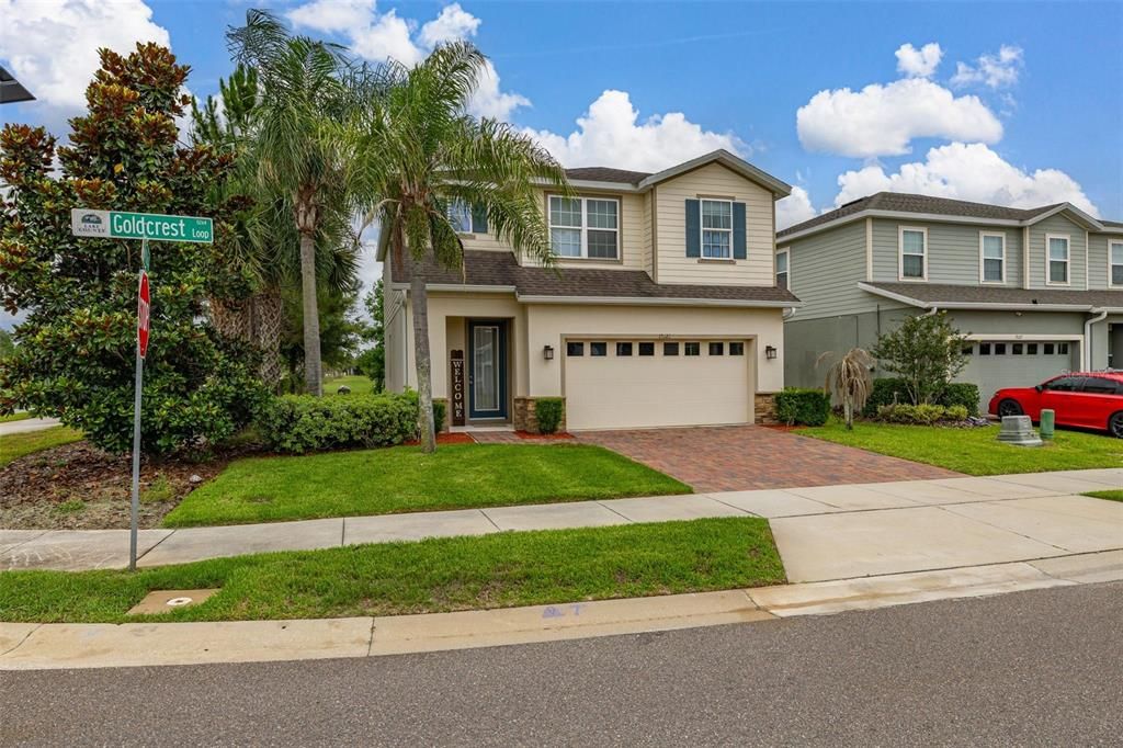 For Sale: $440,000 (3 beds, 2 baths, 1958 Square Feet)