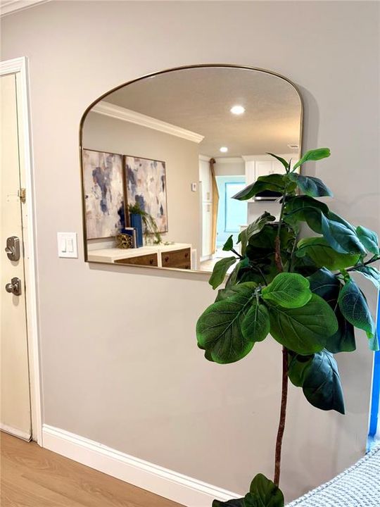 For Sale: $405,000 (2 beds, 2 baths, 1587 Square Feet)