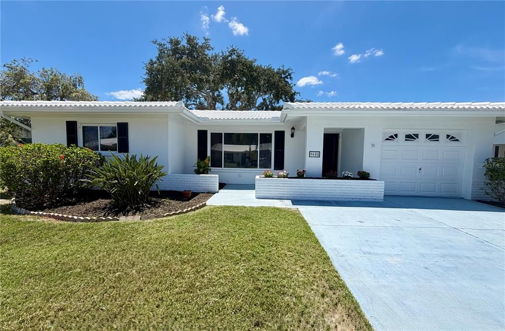 En Venta: $405,000 (2 camas, 2 baños, 1587 Pies cuadrados)