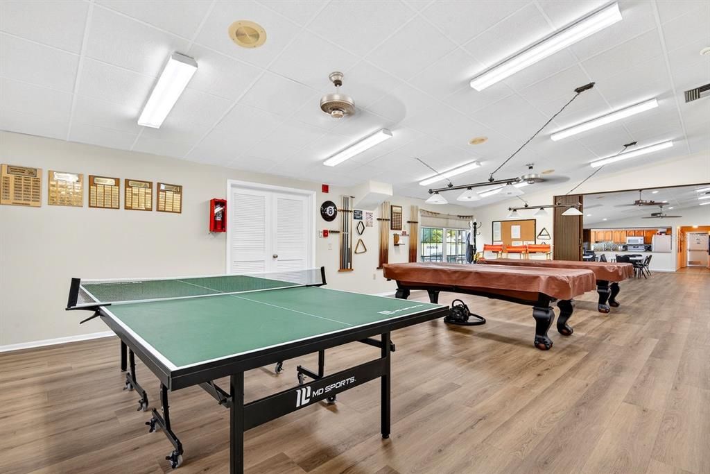 For Sale: $225,000 (2 beds, 2 baths, 1240 Square Feet)