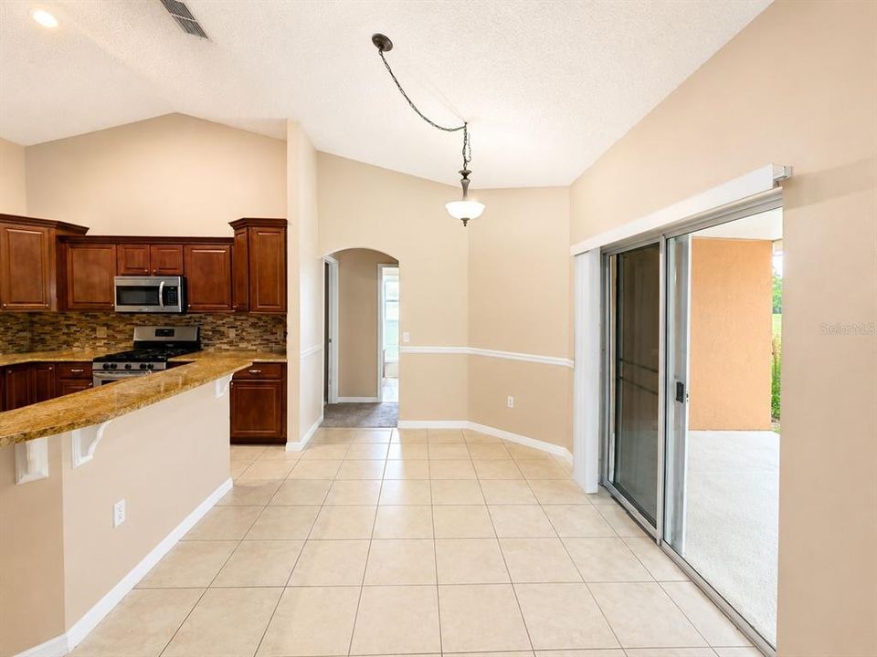 For Sale: $369,900 (3 beds, 2 baths, 1606 Square Feet)