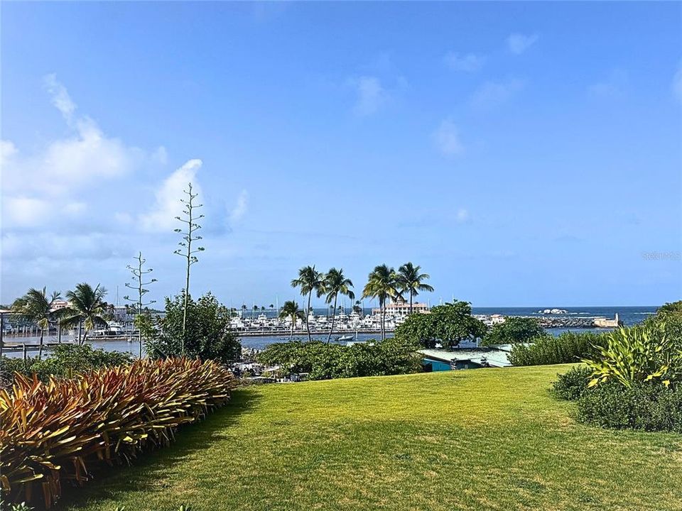 En Venta: $1,985,000 (3 camas, 4 baños, 3000 Pies cuadrados)