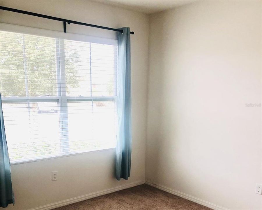 En Renta: $2,150 (3 camas, 2 baños, 1690 Pies cuadrados)