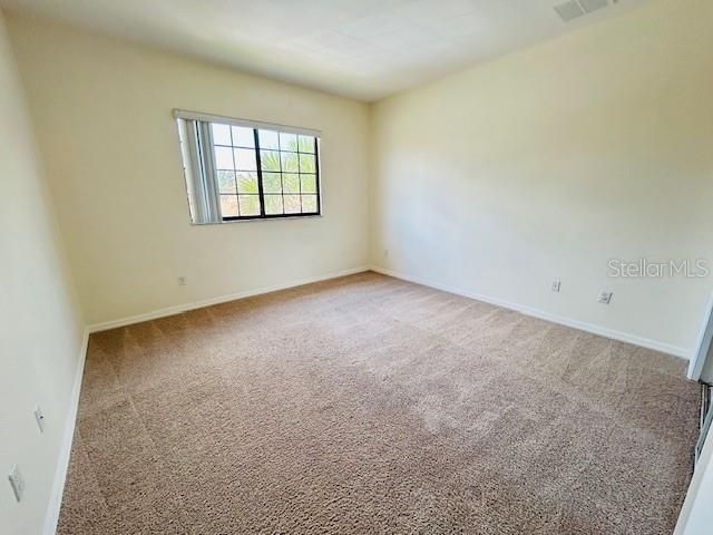 For Rent: $1,600 (3 beds, 3 baths, 1456 Square Feet)