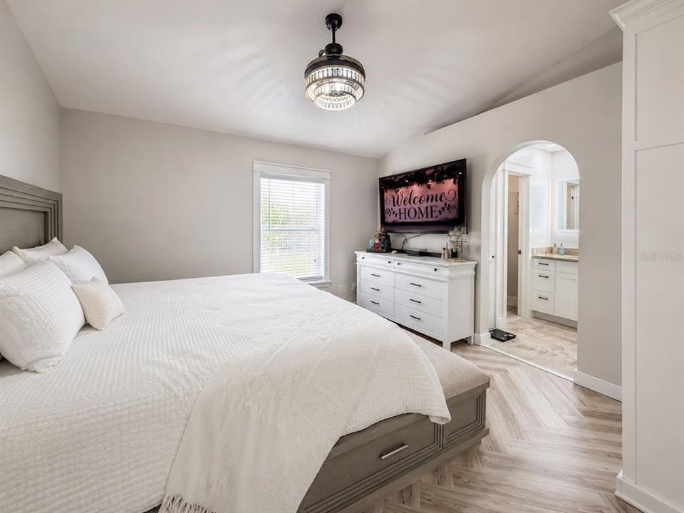 В аренду: $2,600 (3 спален, 2 ванн, 1312 Квадратных фут)