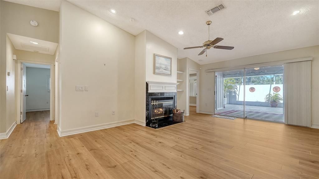 For Sale: $269,900 (3 beds, 2 baths, 1803 Square Feet)