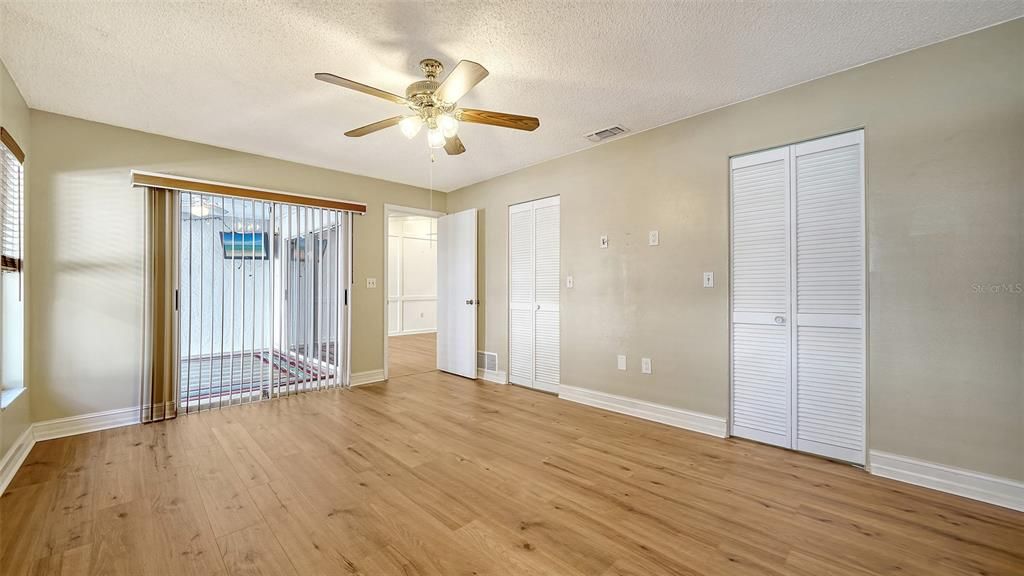 For Sale: $269,900 (3 beds, 2 baths, 1803 Square Feet)