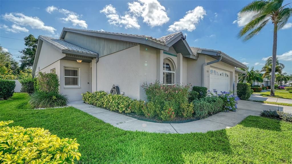 For Sale: $269,900 (3 beds, 2 baths, 1803 Square Feet)