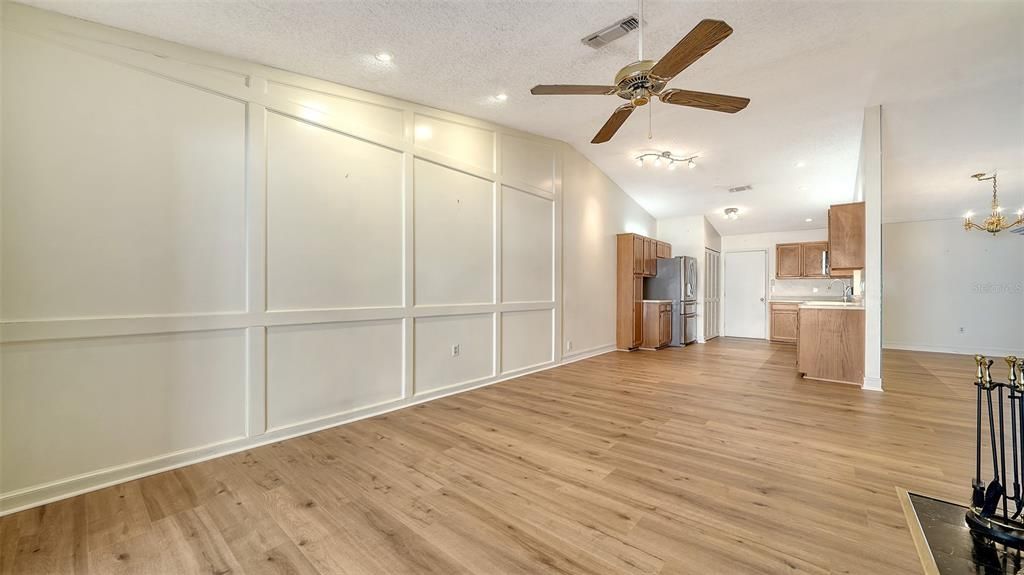 For Sale: $269,900 (3 beds, 2 baths, 1803 Square Feet)