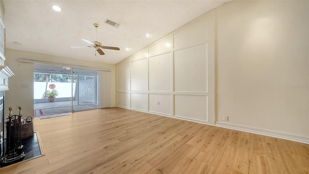 For Sale: $269,900 (3 beds, 2 baths, 1803 Square Feet)