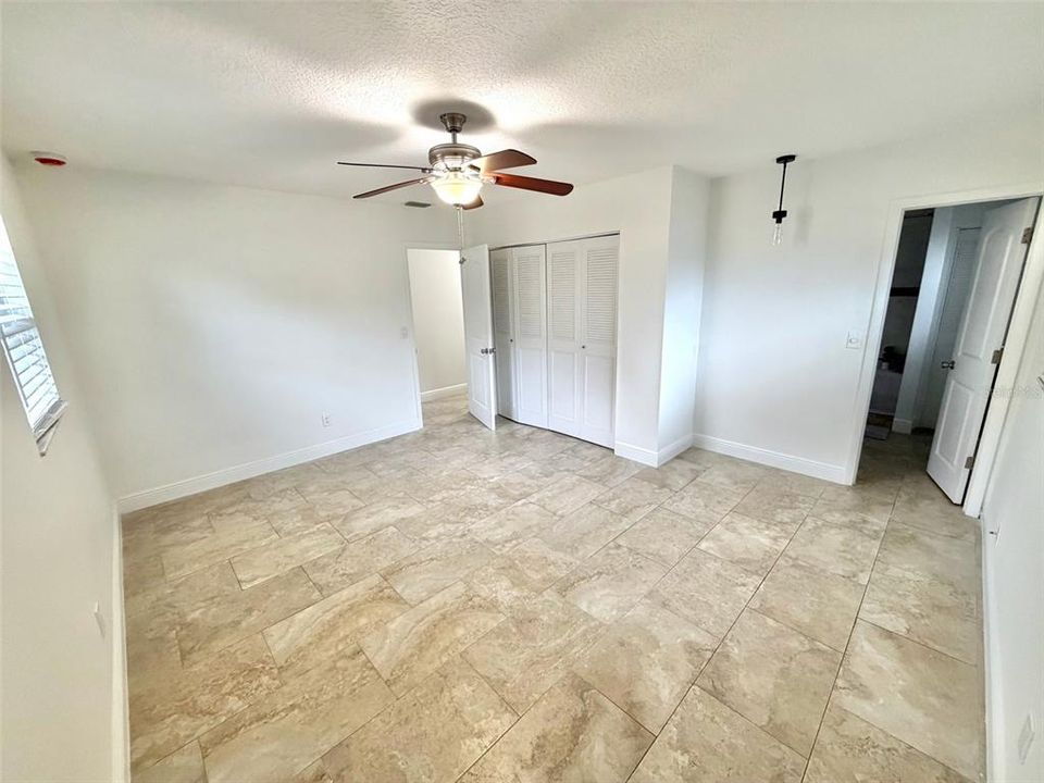 En Venta: $449,900 (3 camas, 2 baños, 1455 Pies cuadrados)