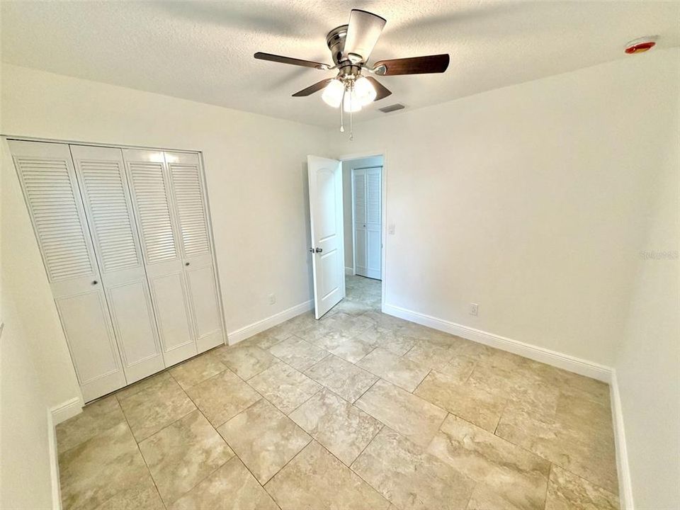 En Venta: $449,900 (3 camas, 2 baños, 1455 Pies cuadrados)
