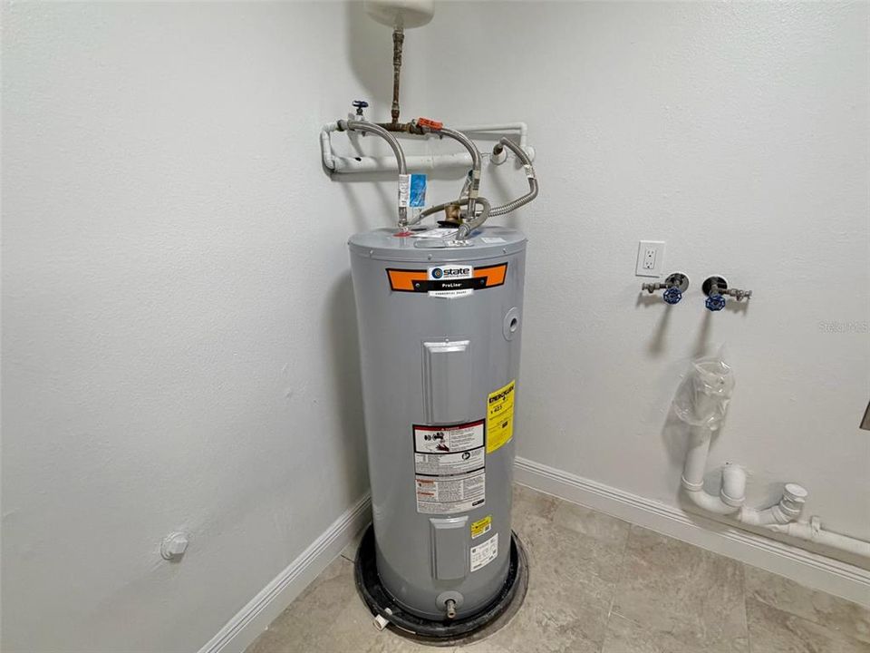 En Venta: $449,900 (3 camas, 2 baños, 1455 Pies cuadrados)