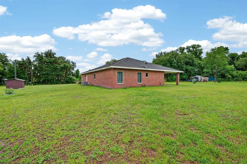 For Sale: $499,900 (3 beds, 2 baths, 2202 Square Feet)