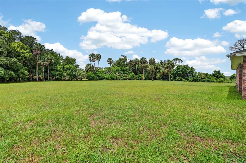 For Sale: $499,900 (3 beds, 2 baths, 2202 Square Feet)