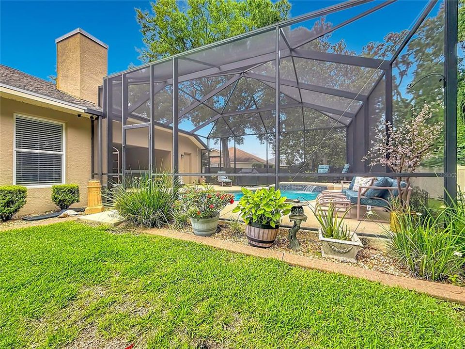 For Sale: $592,000 (4 beds, 2 baths, 2831 Square Feet)