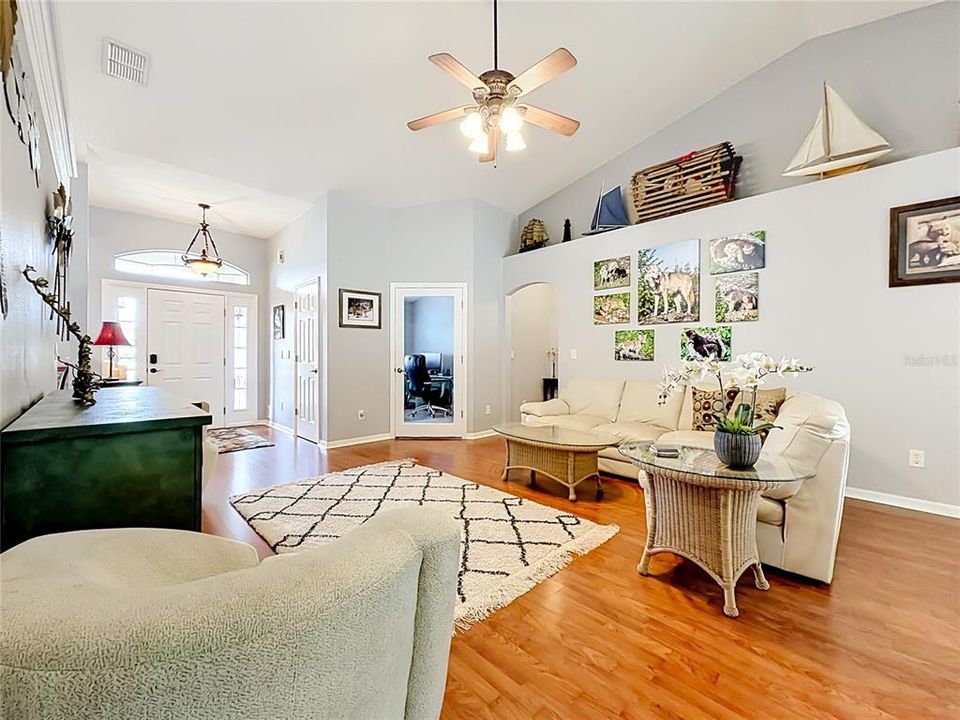 For Sale: $592,000 (4 beds, 2 baths, 2831 Square Feet)