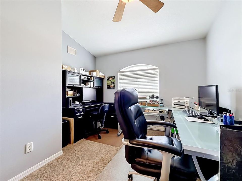 For Sale: $592,000 (4 beds, 2 baths, 2831 Square Feet)