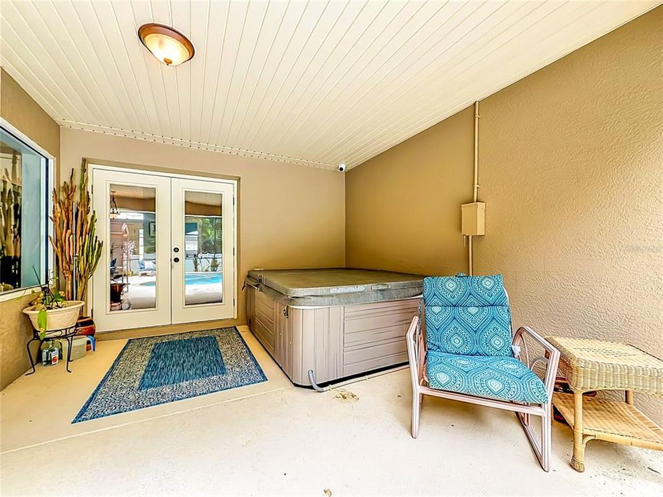 For Sale: $592,000 (4 beds, 2 baths, 2831 Square Feet)