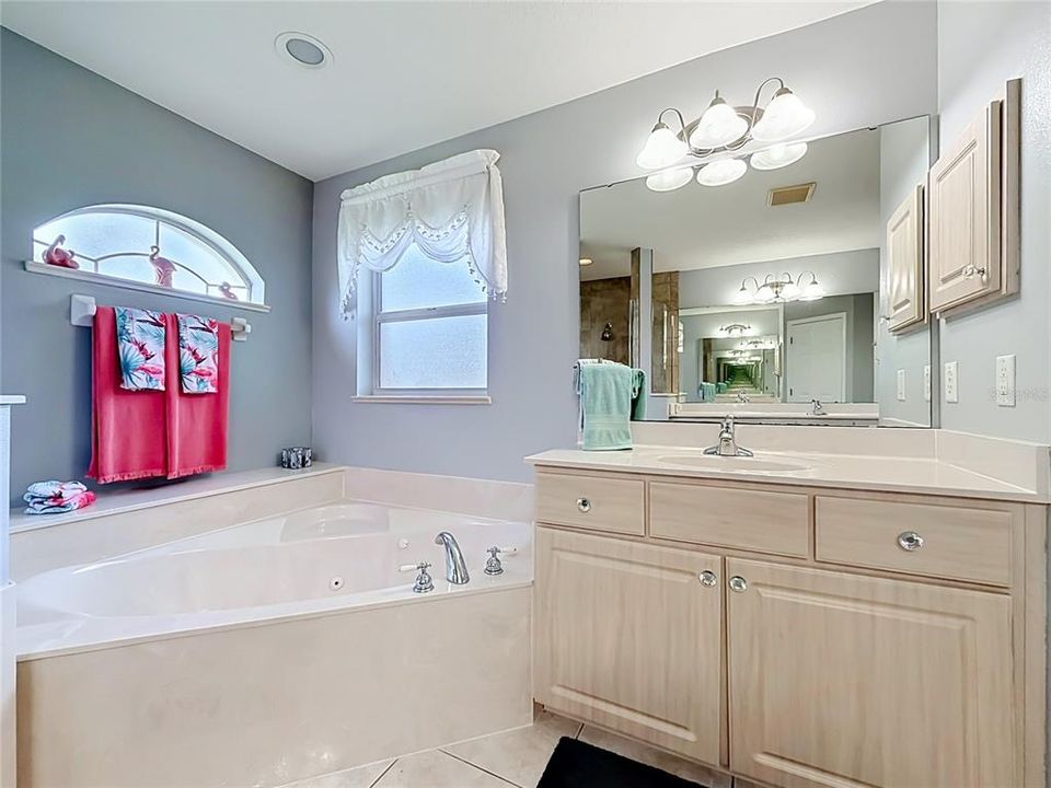 For Sale: $592,000 (4 beds, 2 baths, 2831 Square Feet)