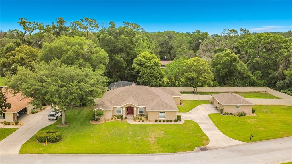 For Sale: $592,000 (4 beds, 2 baths, 2831 Square Feet)
