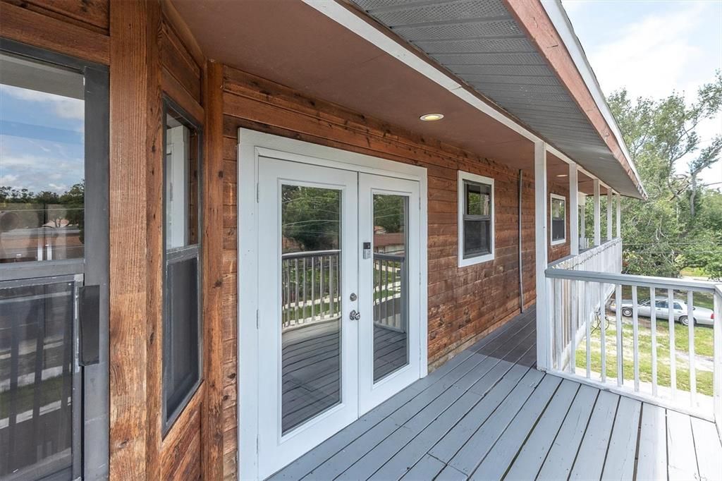 For Sale: $449,000 (4 beds, 3 baths, 1820 Square Feet)