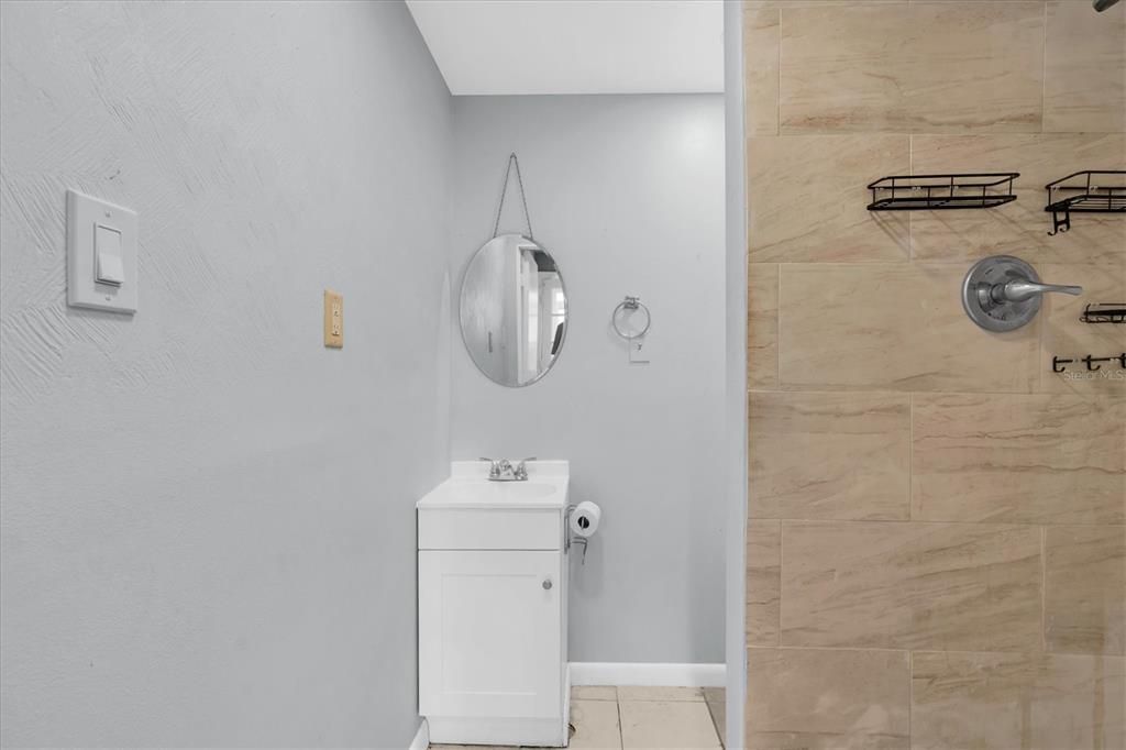For Sale: $449,000 (4 beds, 3 baths, 1820 Square Feet)