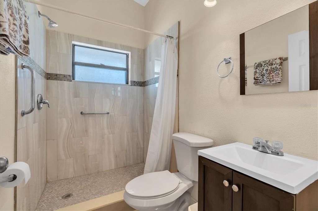 For Sale: $449,000 (4 beds, 3 baths, 1820 Square Feet)