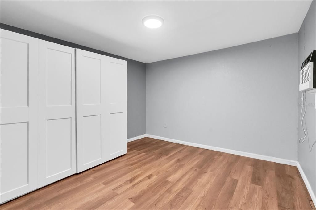 For Sale: $449,000 (4 beds, 3 baths, 1820 Square Feet)