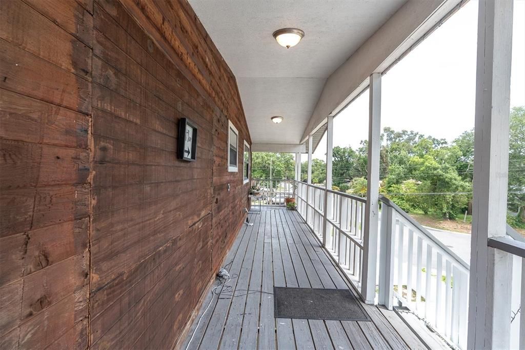 For Sale: $449,000 (4 beds, 3 baths, 1820 Square Feet)