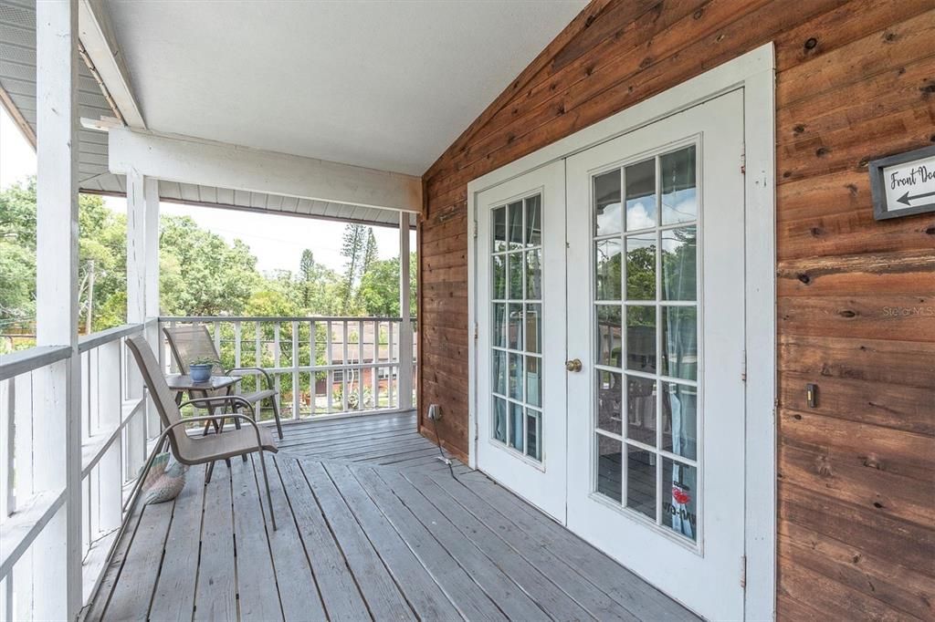 For Sale: $449,000 (4 beds, 3 baths, 1820 Square Feet)