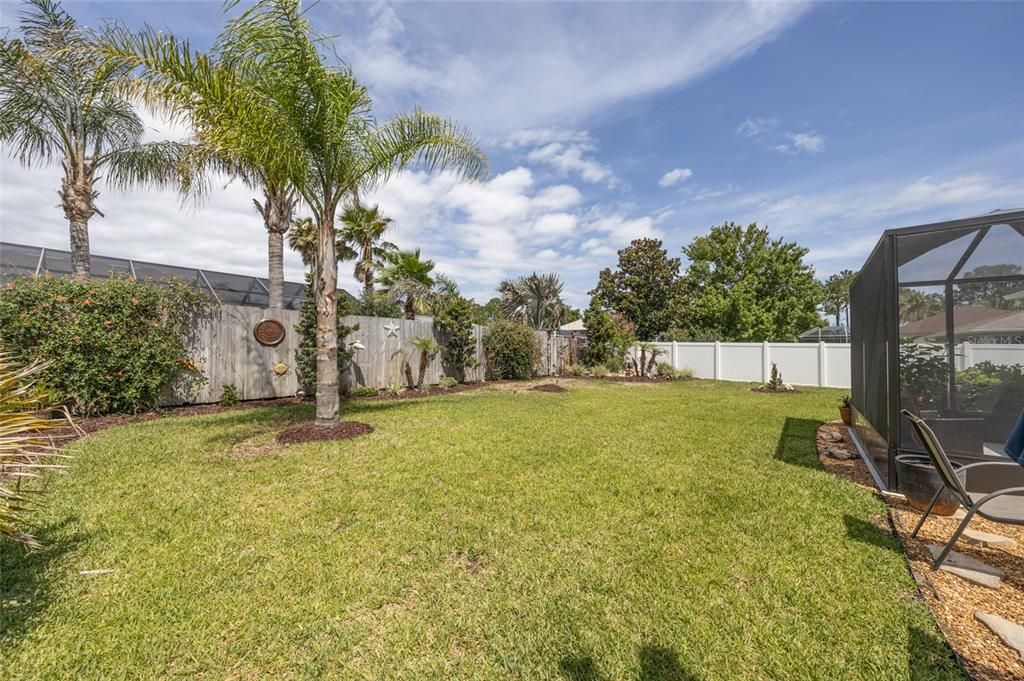 For Sale: $350,000 (4 beds, 2 baths, 1862 Square Feet)