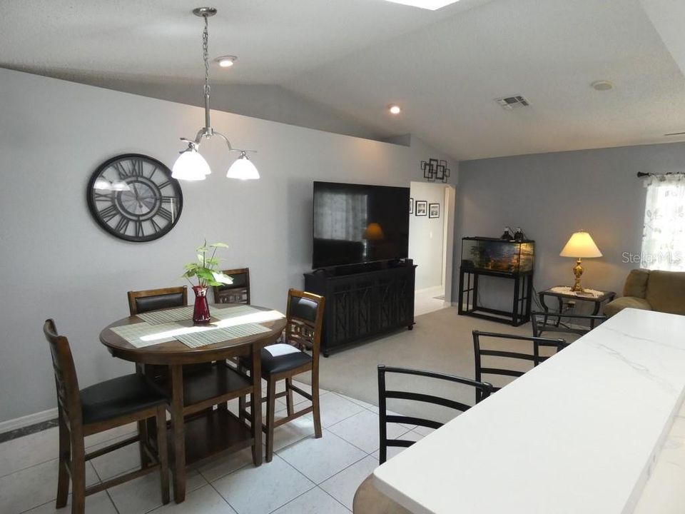 Active With Contract: $358,000 (3 beds, 2 baths, 1956 Square Feet)