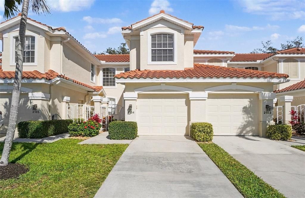 For Sale: $365,000 (3 beds, 2 baths, 1863 Square Feet)