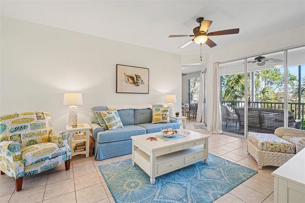 For Sale: $365,000 (3 beds, 2 baths, 1863 Square Feet)