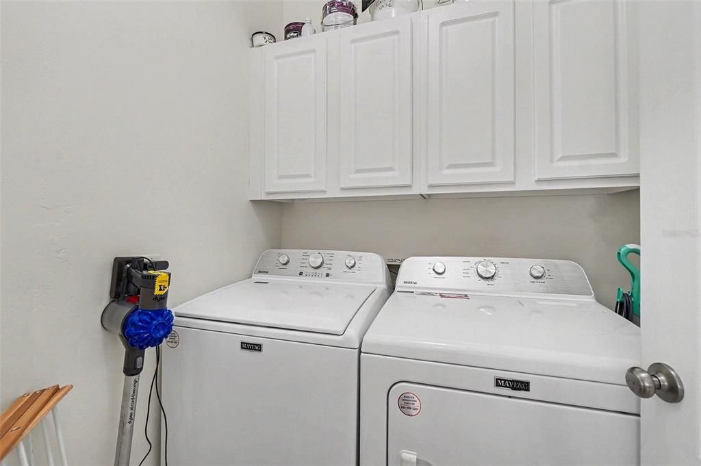 For Sale: $365,000 (3 beds, 2 baths, 1863 Square Feet)