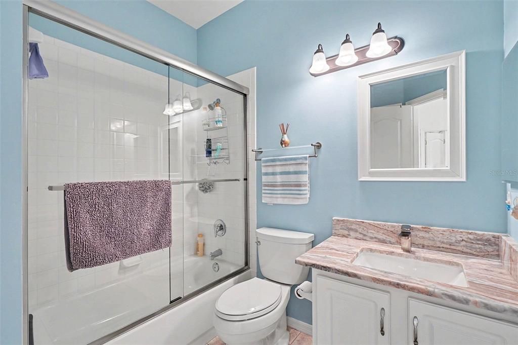 For Sale: $365,000 (3 beds, 2 baths, 1863 Square Feet)