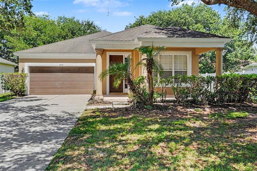For Sale: $349,900 (3 beds, 2 baths, 1869 Square Feet)
